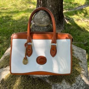 Vintage Dooney & Bourke Classic Satchel in white, excellent used condition 90’s